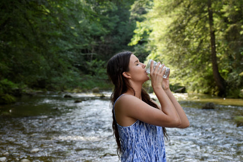 Frühjahrskur Wasser  trinken