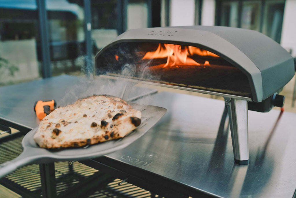 5 Reasons to Consider Buying an Ooni Pizza Oven Right Now
