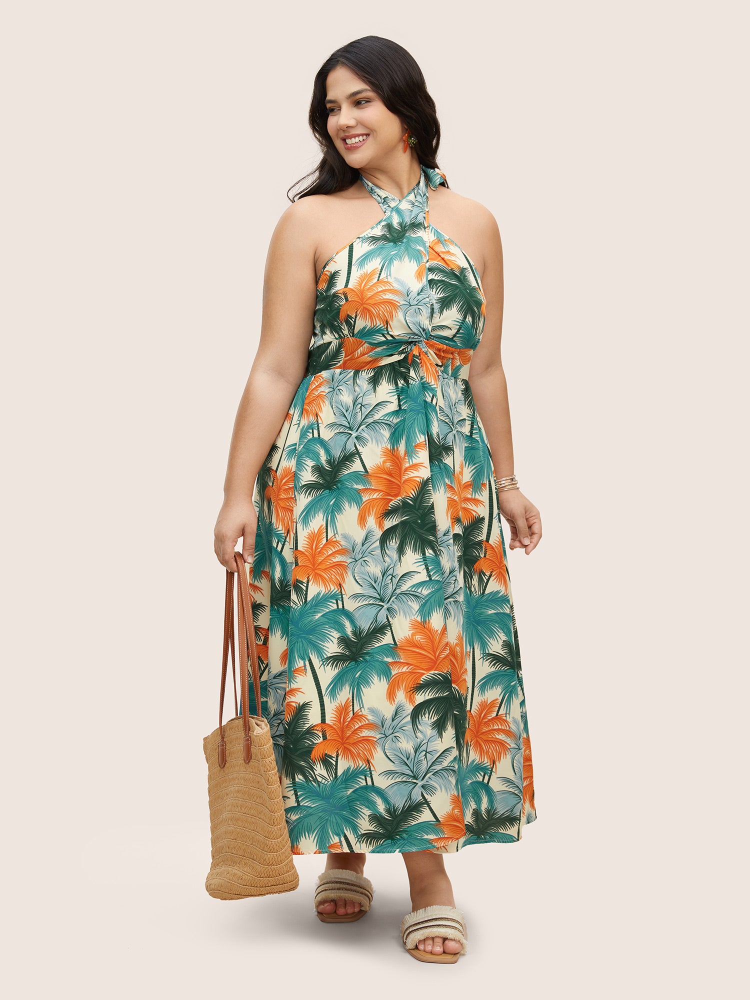 Coconut Halter Belted Twist Front Pocket Dress (3).jpg__PID:547f1c42-fef8-48a4-80cd-29eaf50fe665