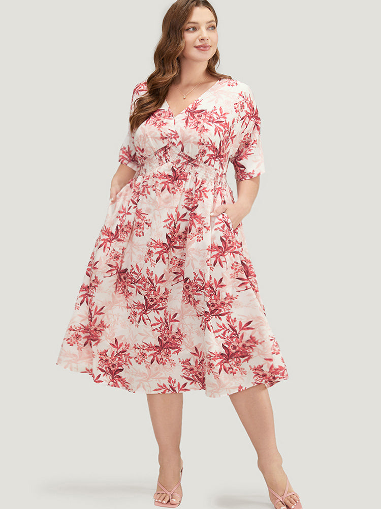 

Plus Size Women Dailywear Floral Wrap Regular Sleeve Short Sleeve V Neck Pocket Elegance Dresses BloomChic, Crimson