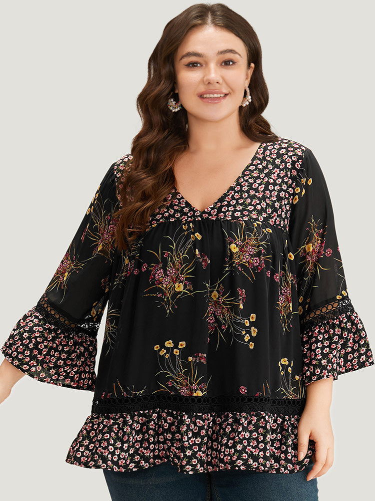 

Plus Size Women Dailywear Ditsy Floral Gathered Ruffle Sleeve Three Quater Length Sleeve V Neck Elegance Blouses BloomChic, Black