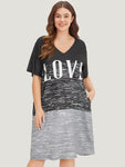 Letter Print Colorblock Contrast Pocket V Neck Dress