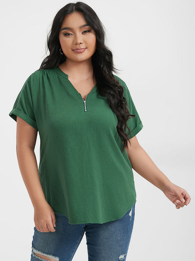 Plus Size Tops For Women | BloomChic