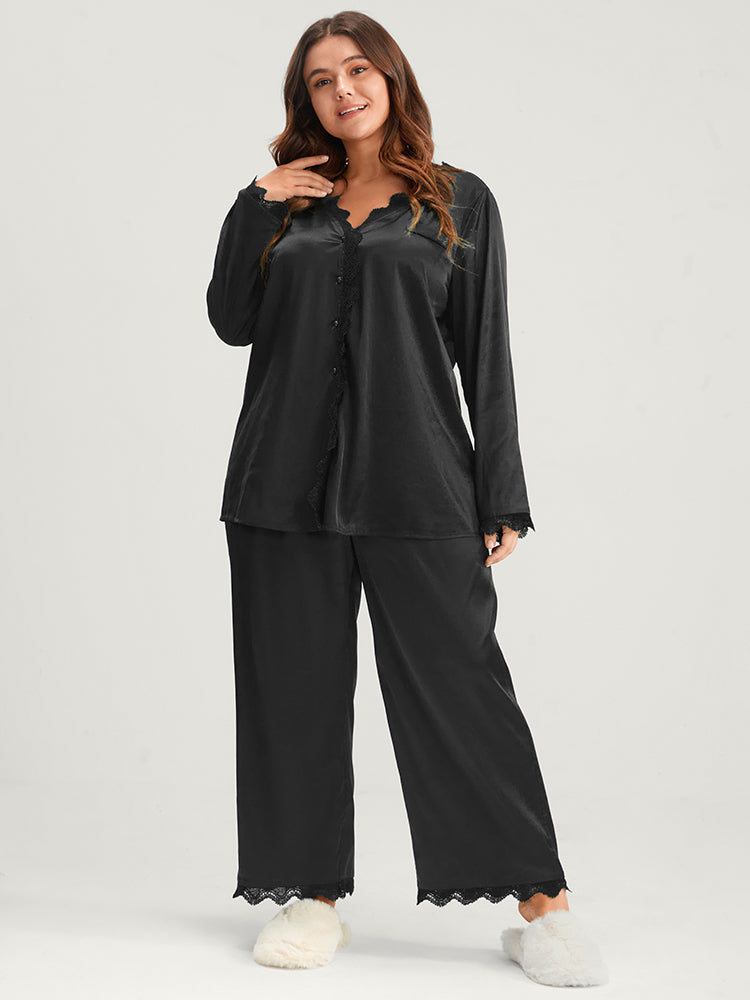 

Plus Size Women Home Plain Regular Sleeve Long Sleeve V-neck Casual Loungewear BloomChic, Black