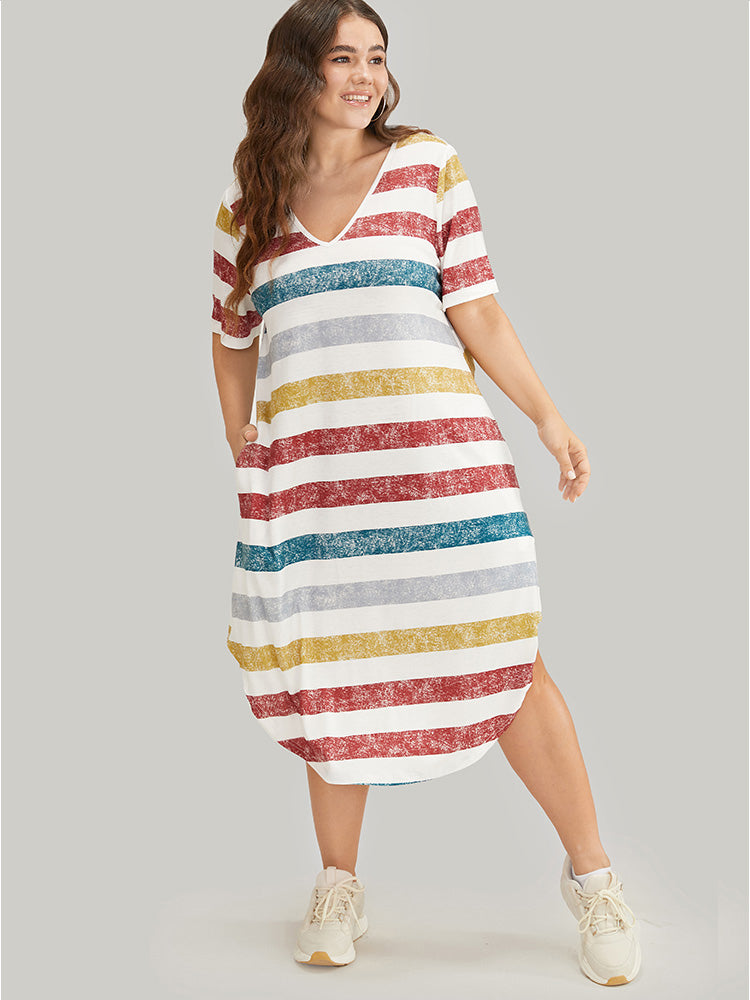 Image of Striped Contrast Arc Hem V Neck Pocket Dress