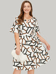 Keyhole Pocketed Geometric Print Dress With Ruffles