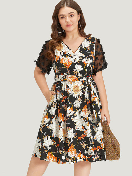 Pocketed Mesh Belted Floral Print Dress