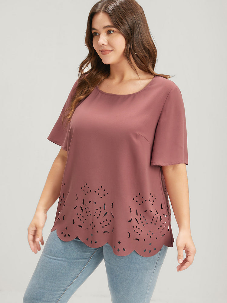 

Plus Size Women Dailywear Plain Cut-Out Ruffle Sleeve Short sleeve Round Neck Casual Blouses BloomChic, Dusty pink