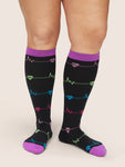 Contrast Heart Line Calf Socks