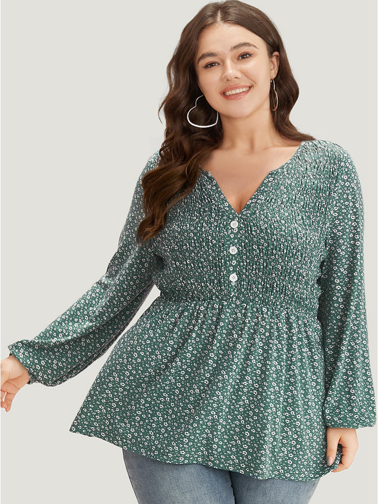 

Plus Size Women Dailywear Ditsy Floral Elastic cuffs Lantern Sleeve Long Sleeve Notched collar Elegant T-shirts BloomChic, Emerald