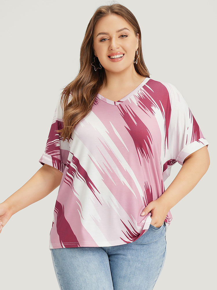 

Plus Size Women Dailywear Ombre Contrast Dolman Sleeve Short sleeve V-neck Casual T-shirts BloomChic, Multicolor