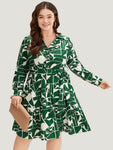 Geometric Print Collared Pocketed Belted Flutter Sleeves Dress