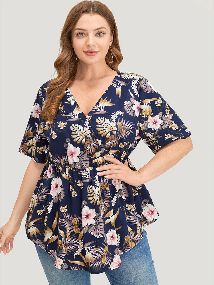 

Plus Size Women Dailywear Tropical Elastic Waist Regular Sleeve Short Sleeve V Neck Vacation Blouses BloomChic, Indigo