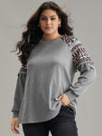 Bandana Print Raglan Sleeve Crew Neck Sweatshirt