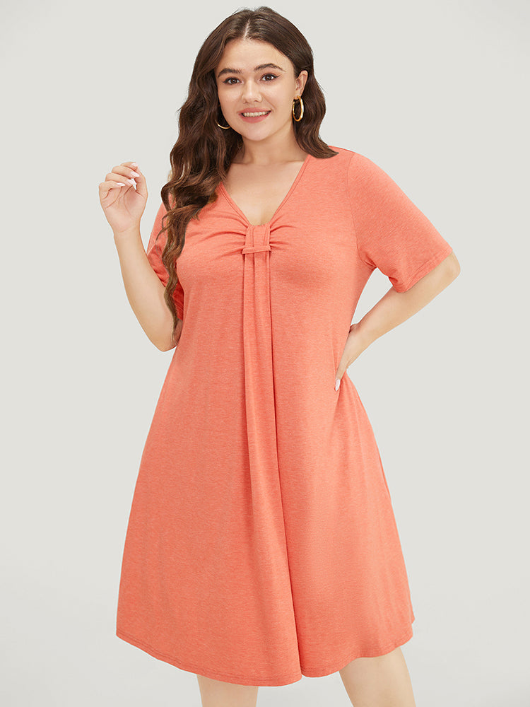 

Plus Size Women Dailywear Plain Ruched Regular Sleeve Short Sleeve V Neck Pocket Casual Dresses BloomChic, Coral