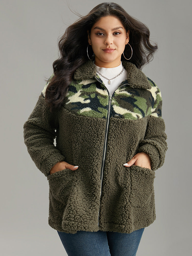 

Plus Size Women Dailywear Camo Contrast Pocket Casual Jackets BloomChic, Army green