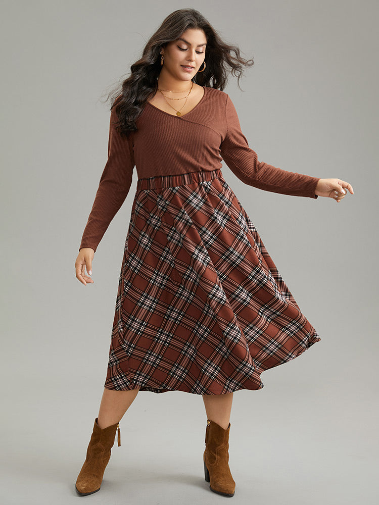 

Plus Size Women Dailywear Plaid Printed Regular Sleeve Long Sleeve Round Neck Pocket Elegant Dresses BloomChic, Maroon