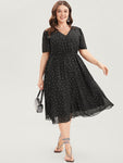 V-neck Mesh Pocketed Polka Dots Print Flutter Sleeves Dress