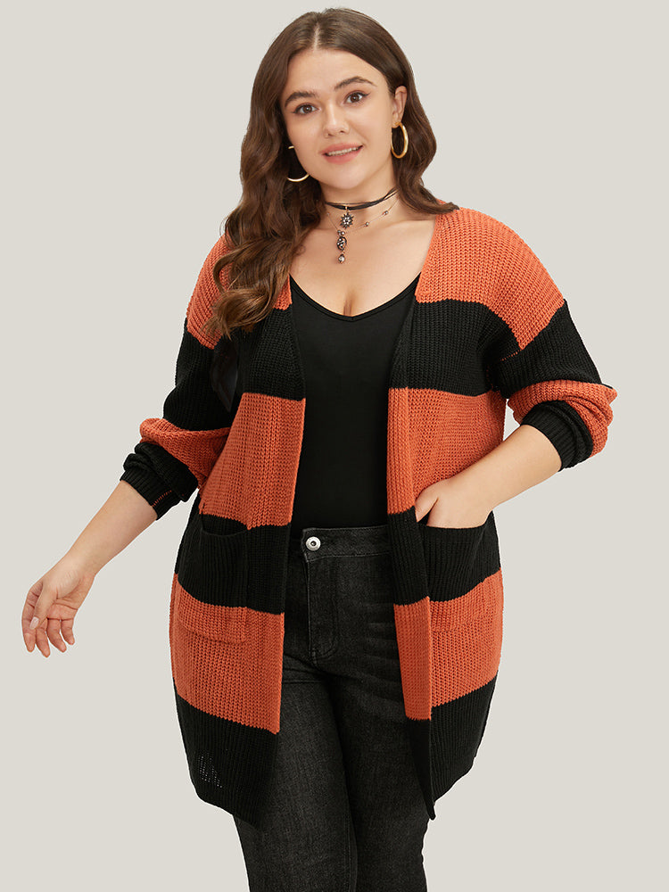 

Plus Size Cardigans | Colorblock Patched Pocket Tunic Cardigan | BloomChic, Chocolate