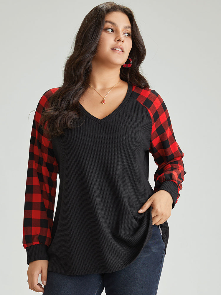 

Plus Size Women Festival-Christmas Plaid Waffle Knit Raglan sleeve Long Sleeve V-neck Casual T-shirts BloomChic, Black