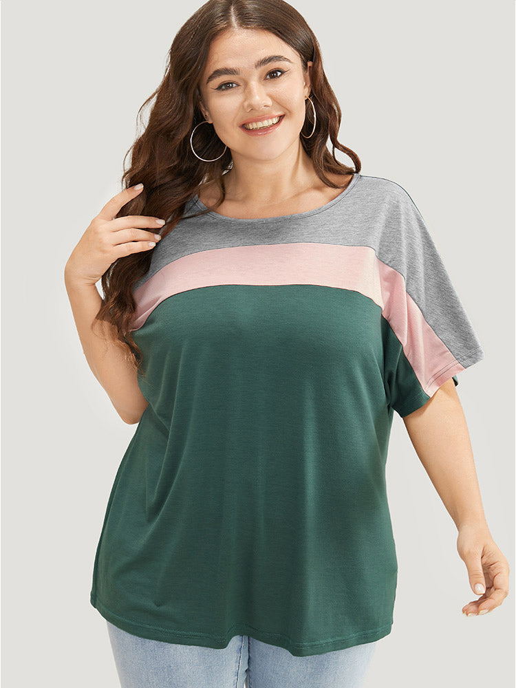 

Plus Size Women Dailywear Colorblock Contrast Dolman Sleeve Short Sleeve Round Neck Casual T-shirts BloomChic, Emerald