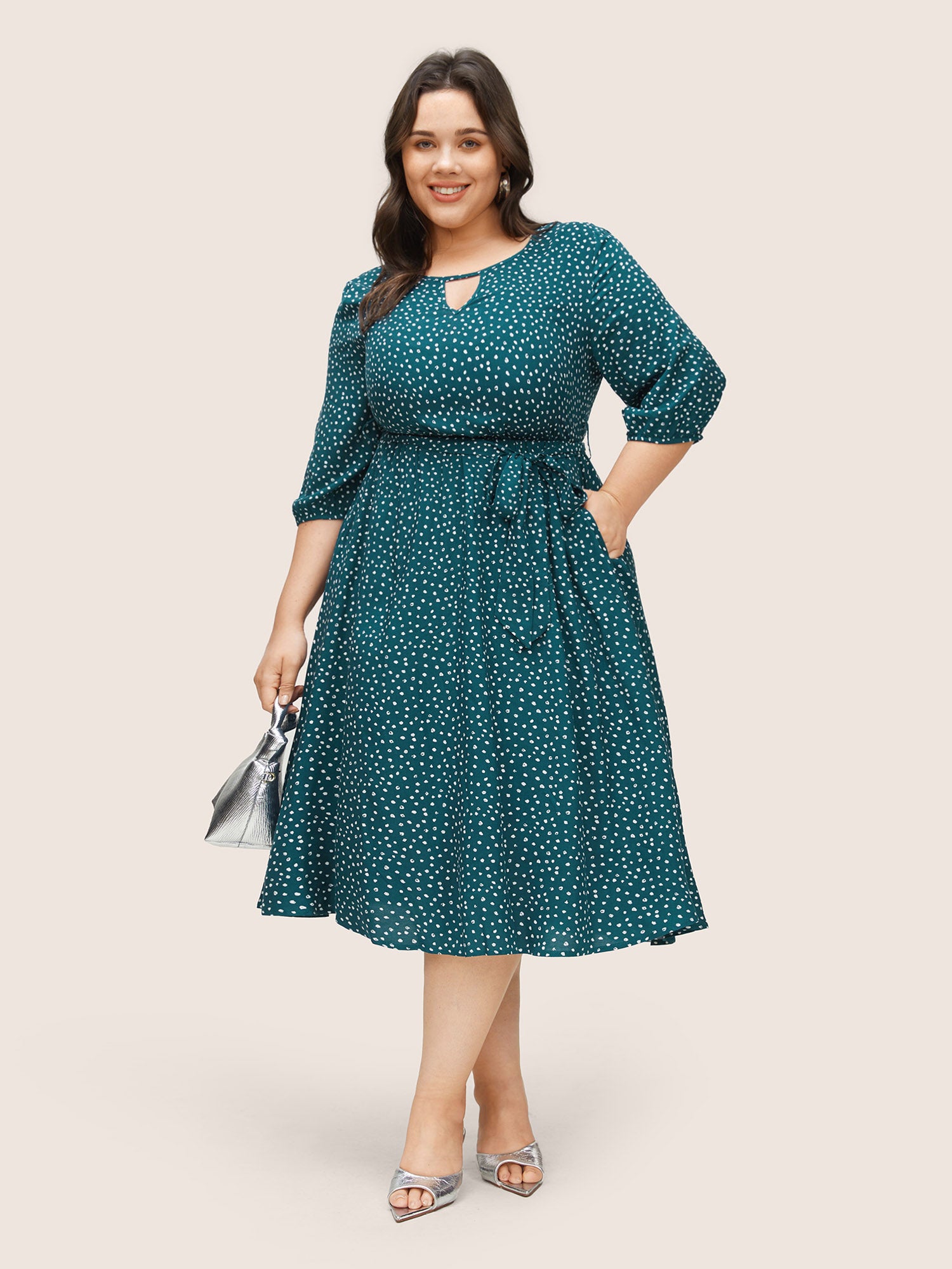 

Plus Size Women Work Polka Dot Elastic cuffs Lantern Sleeve Elbow-length sleeve Keyhole Cut-Out Pocket Belt At the Office Dresses BloomChic, Cyan