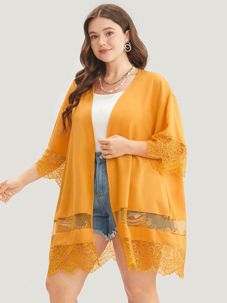 

Solid Mesh Insert Lace Hem Open Front Kimono BloomChic, Gold