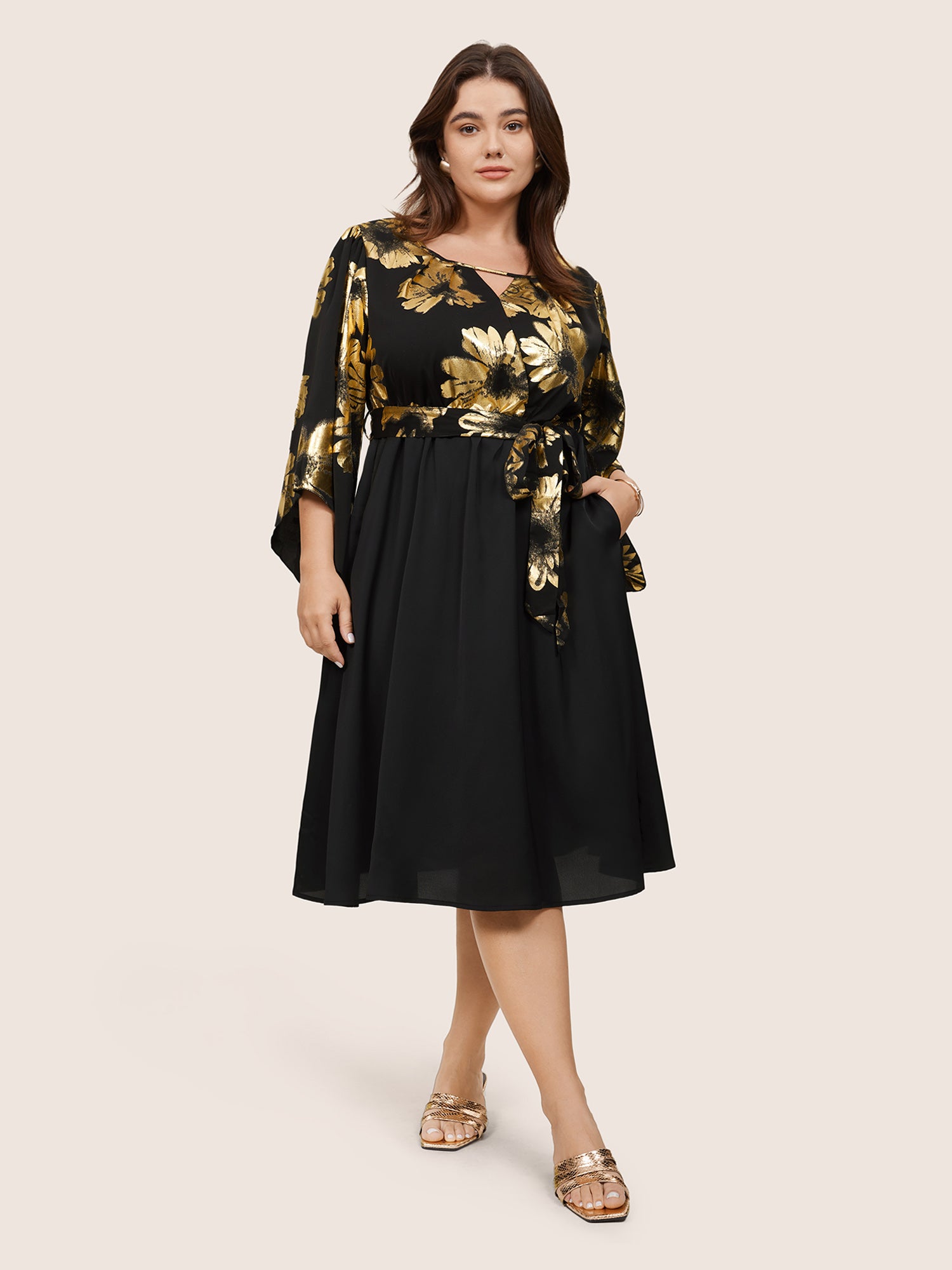 

Plus Size Women Going out Floral Patchwork Ruffle Sleeve Elbow-length sleeve Keyhole Cut-Out Pocket Belt Glamour Dresses BloomChic, Black