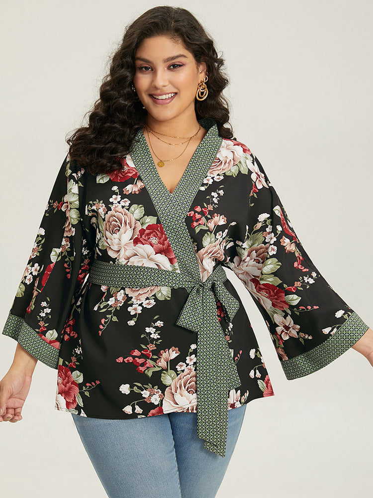 

Plus Size Cover Ups/Kimonos | Floral Print Contrast Trim Belted Kimono | BloomChic, Black