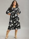 Silhouette Floral Print Texture Keyhole Lantern Sleeve Dress