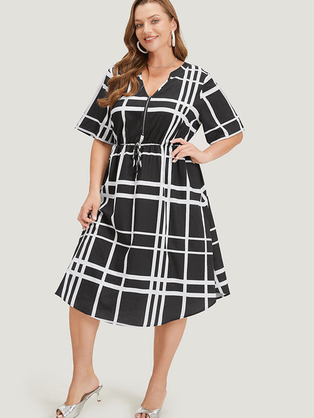 Pocketed Plaid Print Dress