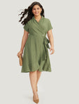 Pocketed Collared Batwing Sleeves Dress With Ruffles