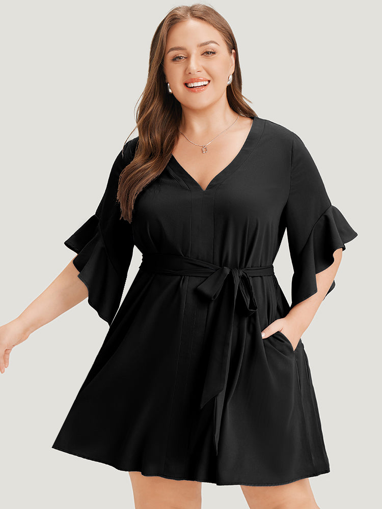 

Plus Size Women Workwear Plain Pocket Ruffle Sleeve Three Quater Length Sleeve V Neck Pocket Belt Workleisure Dresses BloomChic, Black