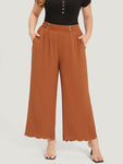 Solid Button Detail Ruched Pocket Scalloped Trim Pants