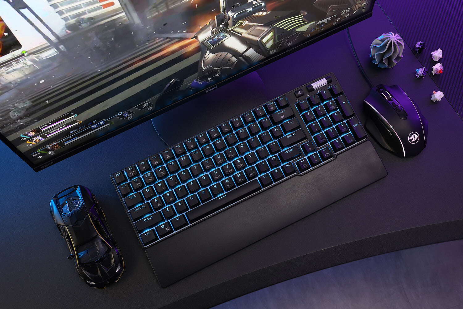 RK ROYAL KLUDGE RK96 90% Triple Mode BT5.0/2.4G/USB-C Hot Swappable Mechanical Keyboard with Number Pad & Magnetic Hand Rest with Ergonomic Design for Gaming and Office Use