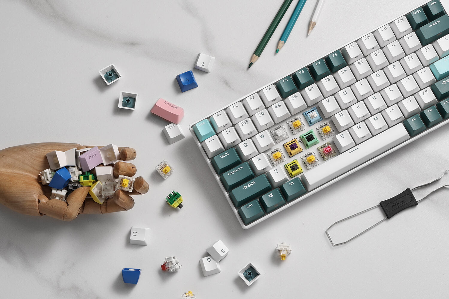 hot swappable mechanical keyboard