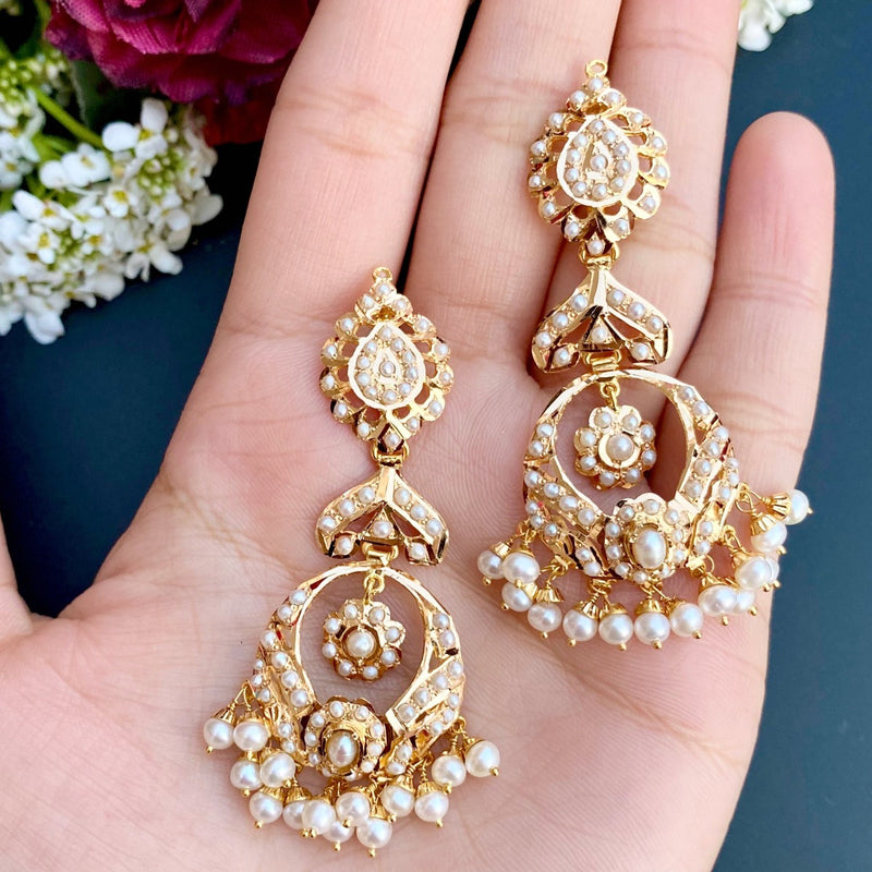 Traditional Pearl Necklace Set in 22k Gold Matched with Chandbali Earrings GNS 035