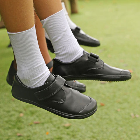 boys velcro school shoe