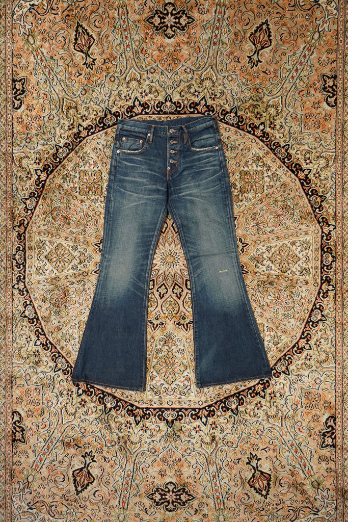 MUSTY FADED BELL BOTTOM DENIM PANTS (FADED INDIGO)