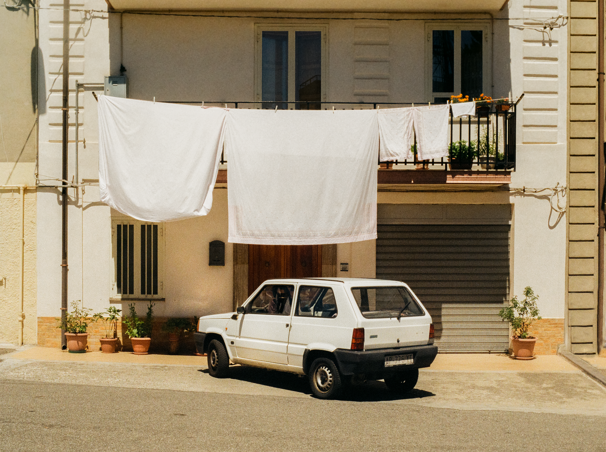 white car, Gianluca Wagstaff Pignanelli, Southbound