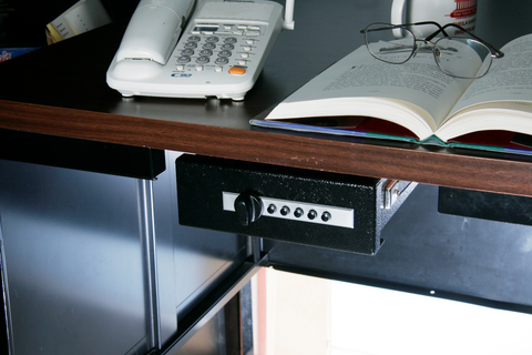 desk gun vault