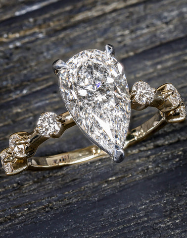 Vintage-Inspired Halo Engagement Rings