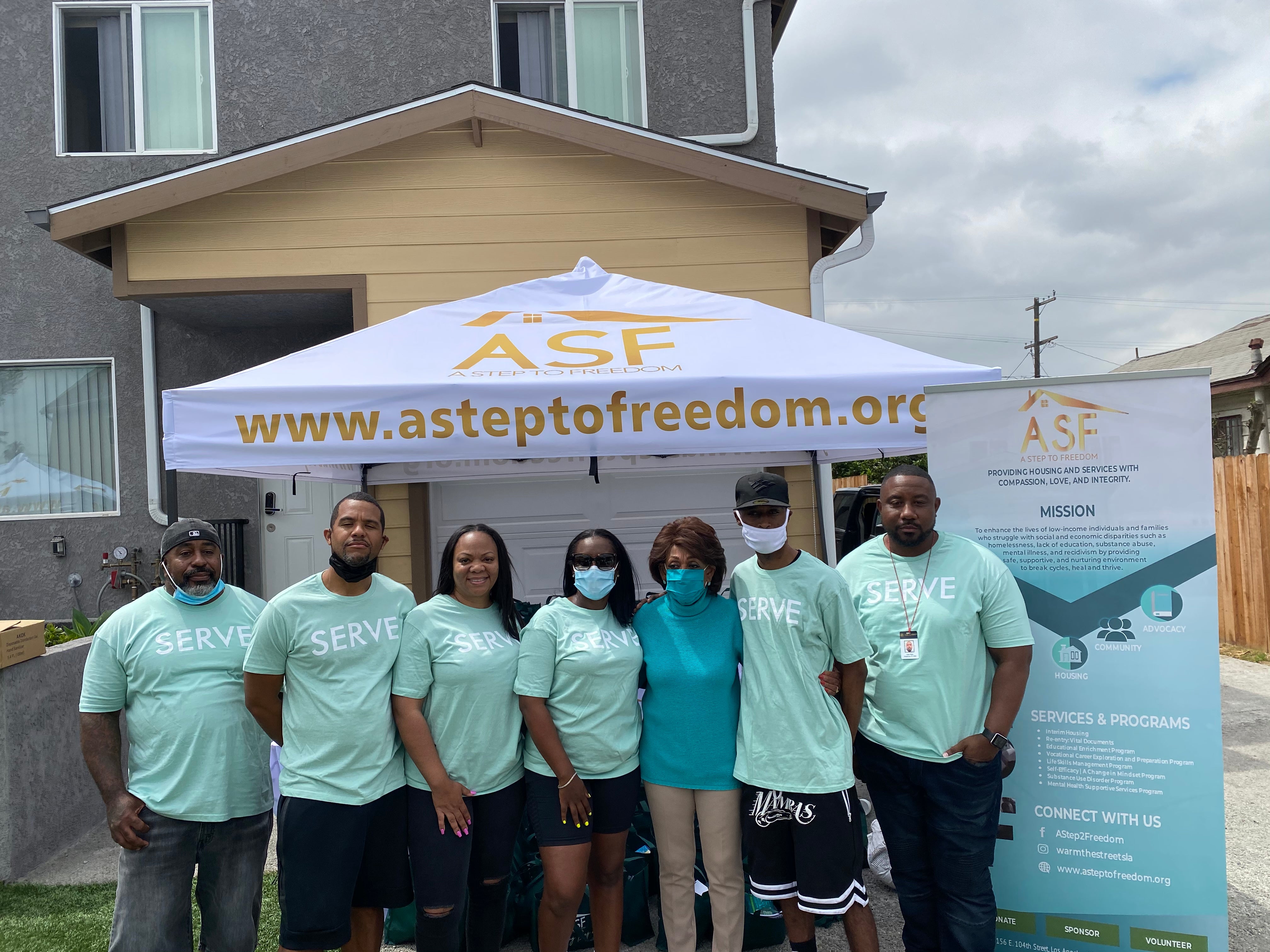 A Step to Freedom Blessing Bag Drive Los Angeles, Maxine Waters