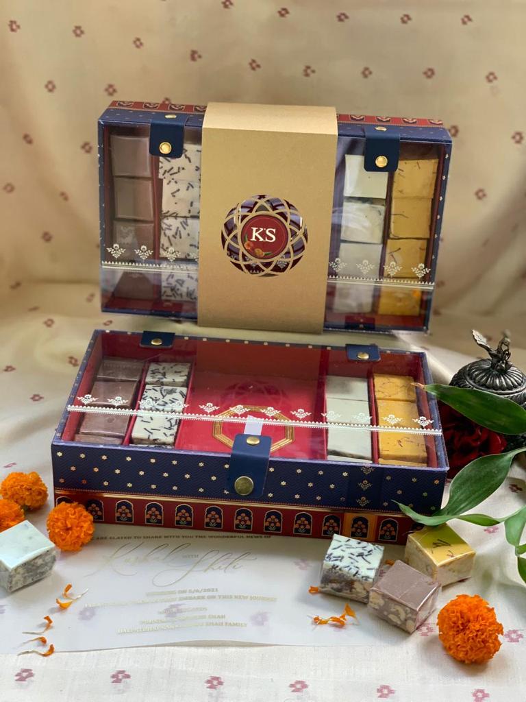 Customised wedding gift box
