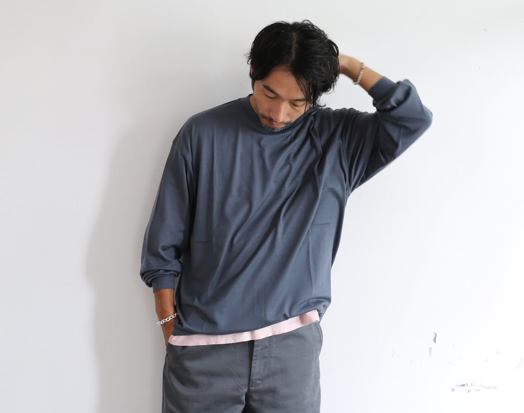 AURALEE WASHABLE LIGHT WOOL JERSEY TEEサイズ4 - Tシャツ/カットソー ...