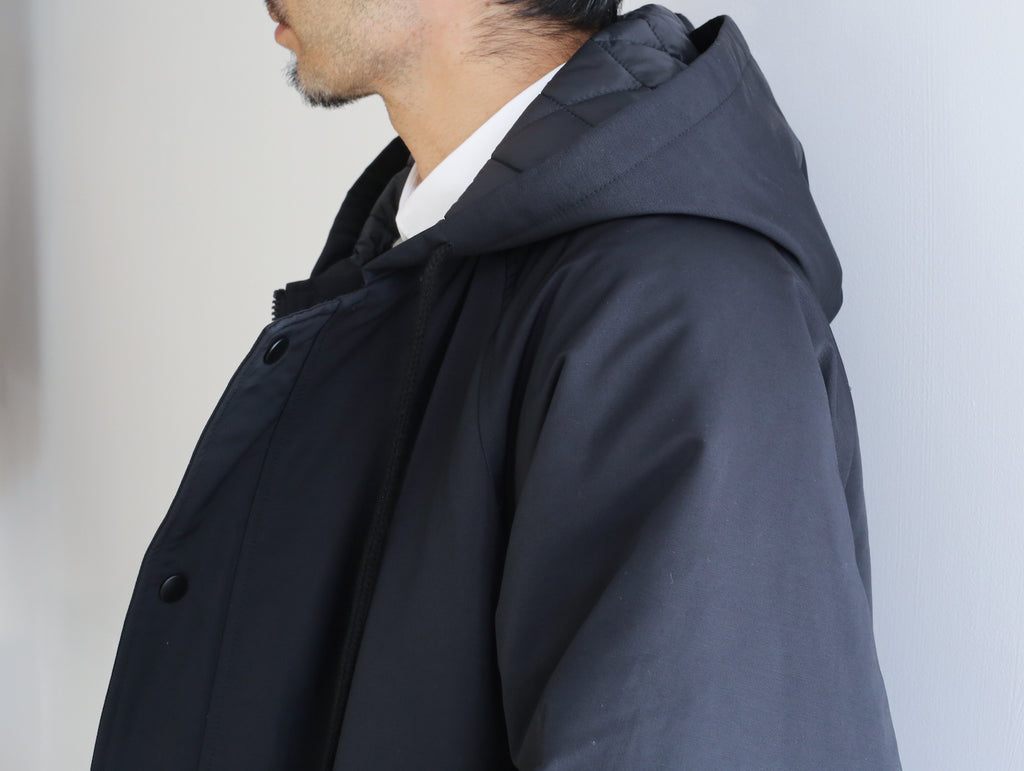 21AW UNIVERSAL PRODUCTS BENCH COAT