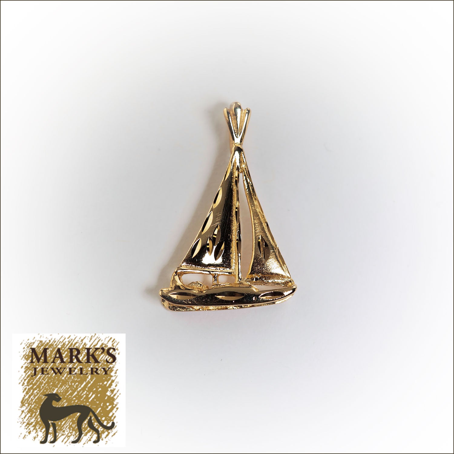 07806 14K Yellow Gold Sailboat Charm