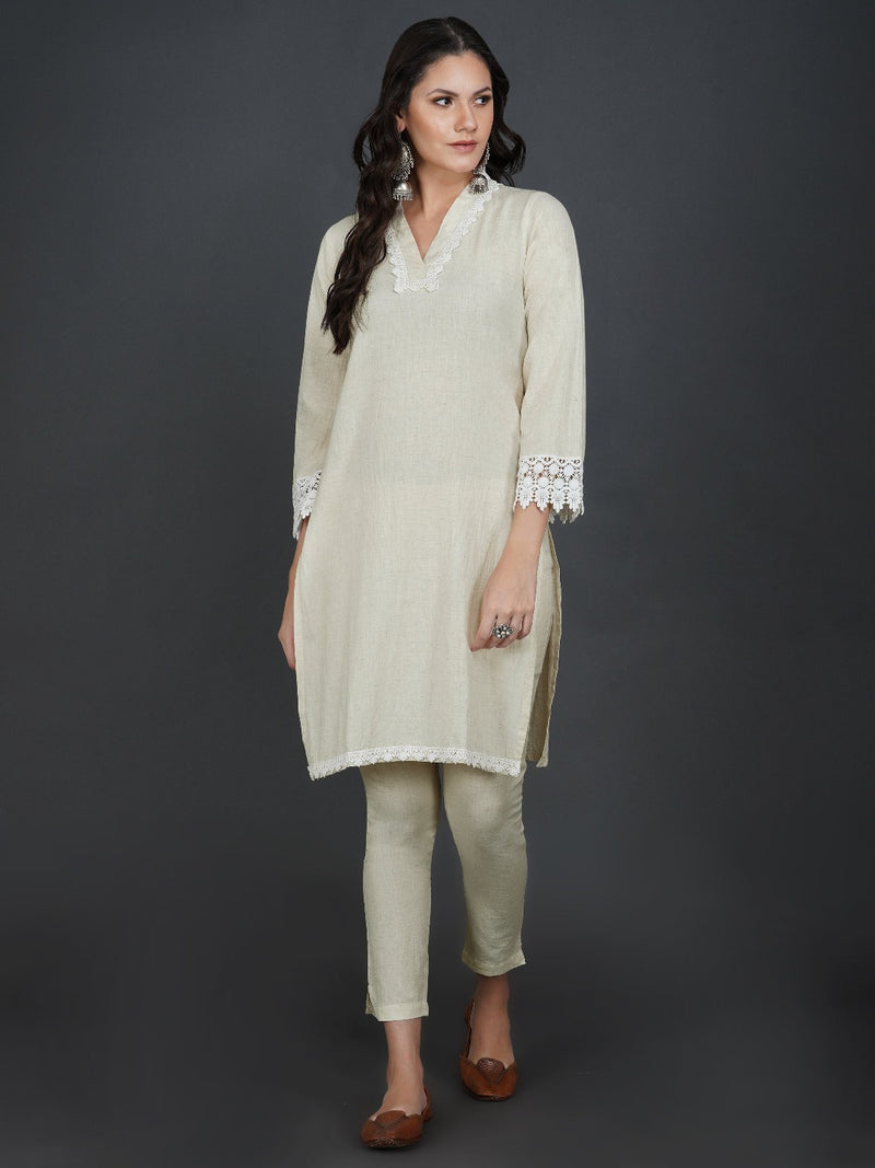 Set of cotton flex v neck lace work kurta with co-ordinated flex