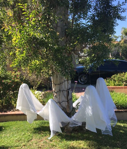 Outdoor ghost display for Halloween