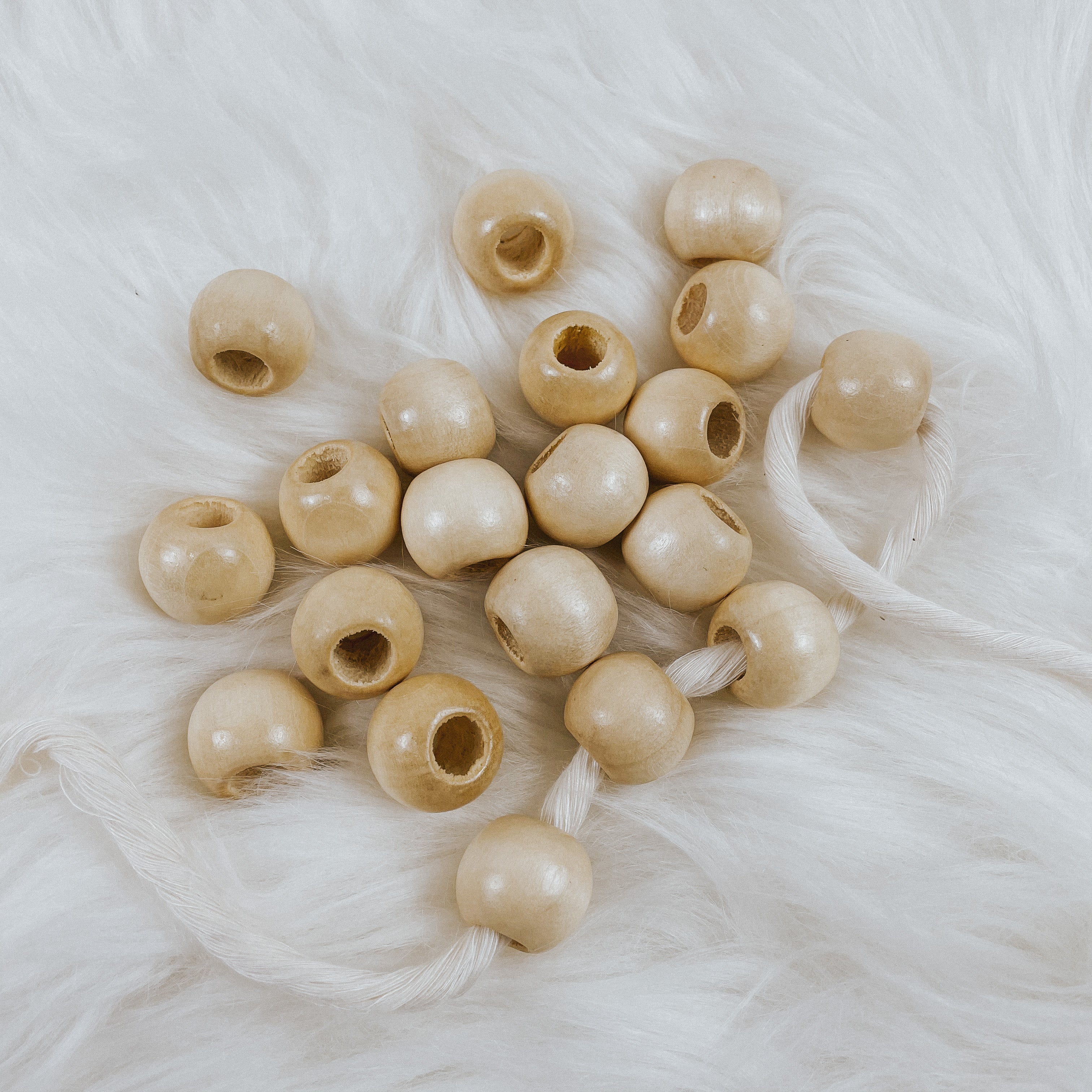  BigOtters Wood Beads, 25mm 1Inch Natural Round Wooden